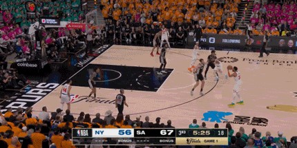九游娱乐app下载-总决赛1-0！末节之王大爆发！文班亚马致命失误|尼克斯|马刺|布伦森|唐斯|沙梅特_新浪体育_新浪新闻