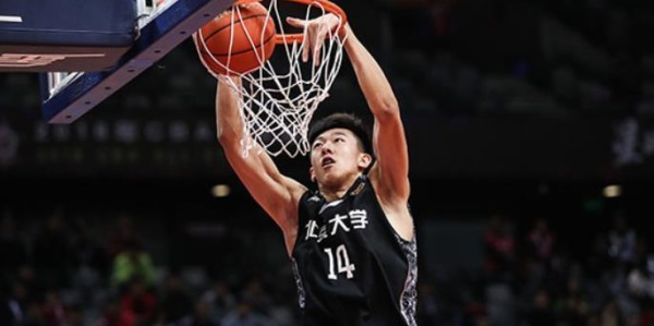 九游娱乐app下载-王少杰今年租借期满，北控想要2000万转会费，值得吗？